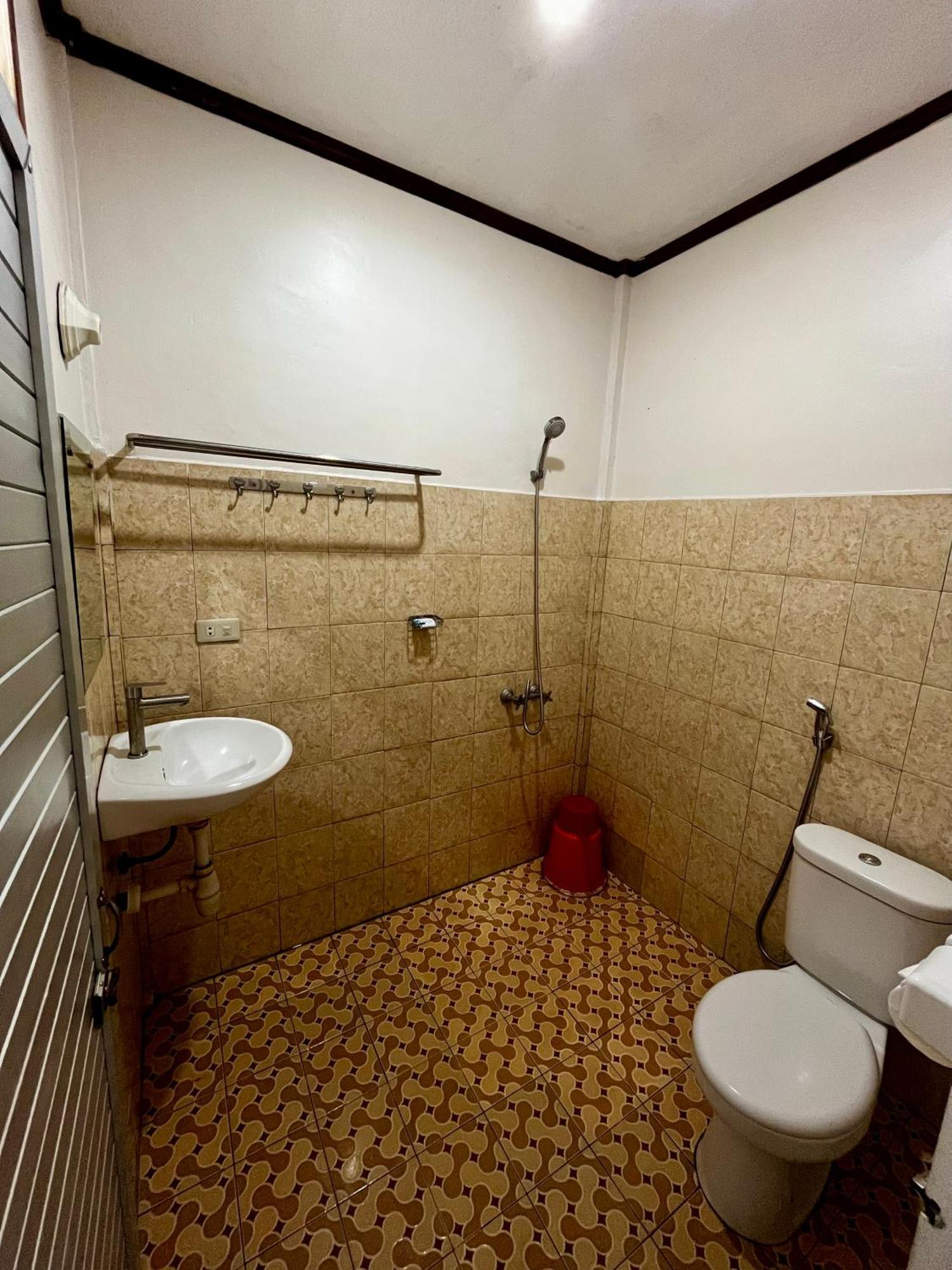 Gokhon Guest House Tuk Tuk Eksteriør bilde