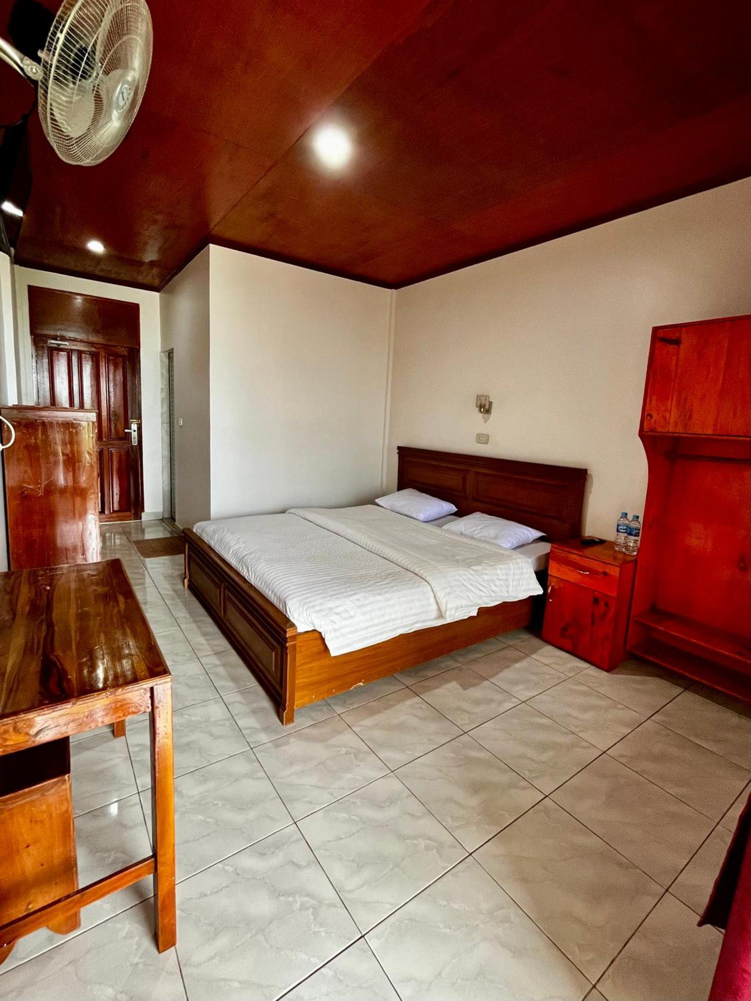 Gokhon Guest House Tuk Tuk Eksteriør bilde